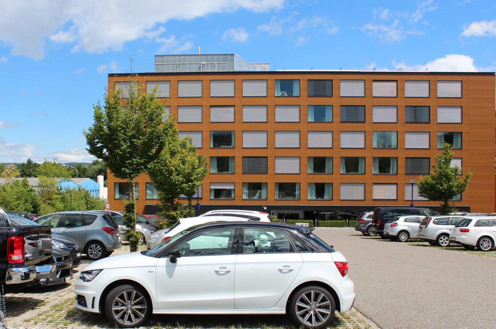 Holiday Inn Express Zuerich Airport, An Ihg Hotel Rumlang Exterior photo